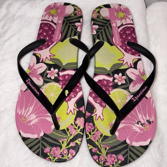 Ipanema Paradise Women’s US Size 9 Black Floral Summer Beach Flip Flop Sandals - Picture 2 of 5